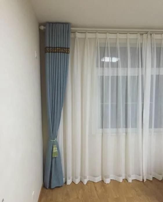 三居室120平简约装修,硬装10万,主卧室衣柜里藏了个马桶