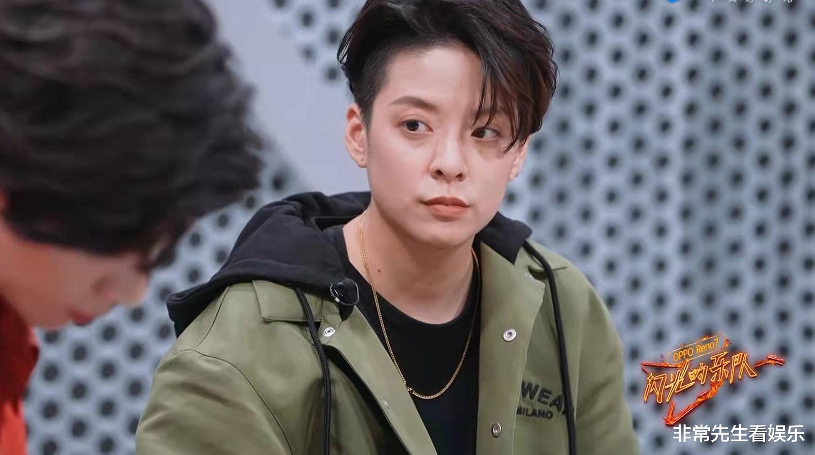 谭咏麟|《闪光的乐队》第三次分组，2乐队吃香，2个人被冷落，周晓鸥可惜