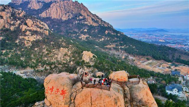 衢州|山东有个浪漫的旅游景点，山海相连十分壮观，青岛人最爱来看日出