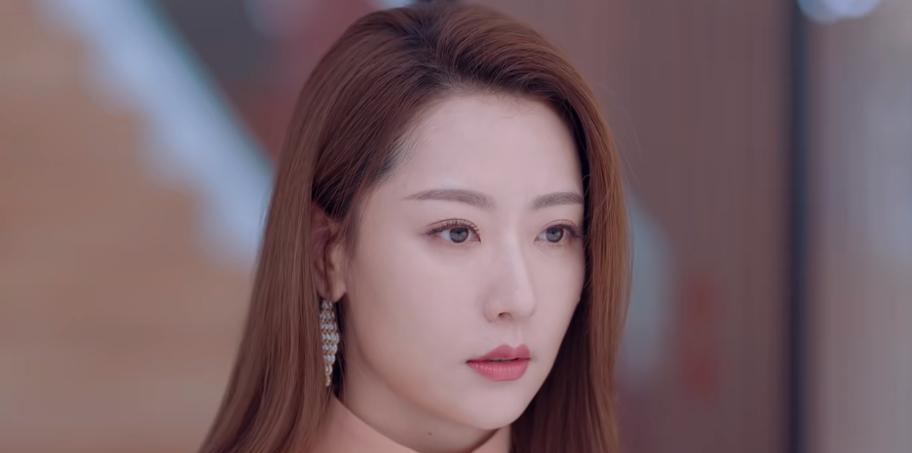 她们的名字|《她们的名字》原来所有的初恋，都逃不过两种结局