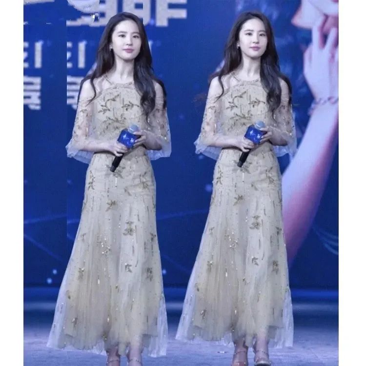 孙艺珍撞衫刘亦菲,差6岁气质大不同,终于明白骨相美和皮相美的差距