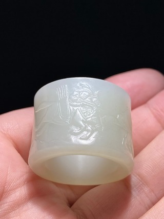 和田玉籽料|清乾隆 和田玉籽料 白玉 狩猎图 诗文 扳指