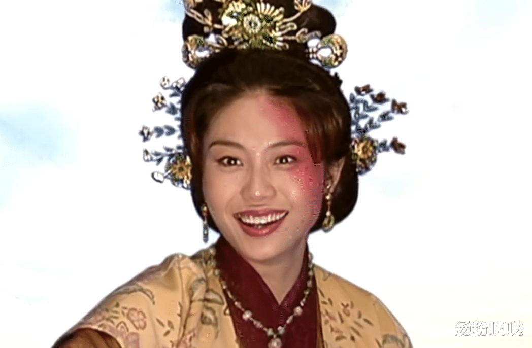 无头东宫|《无头东宫》三次换脸，一次成功两次失败，看完终于明白女主为何被骂惨