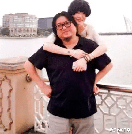 富二代|博主爆料15岁曾被一线男星追求，为其拒绝百亿富二代，王思聪躺枪