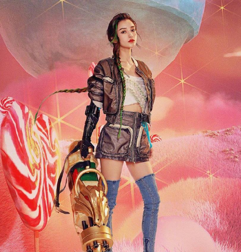 Angelababy|baby金克丝新造型亮相，俏皮可爱，不一样的画面感