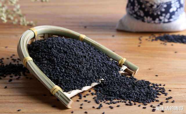 11月7日立冬，无论多忙，记得“吃3样、喝3样、忌3样”，平安入冬