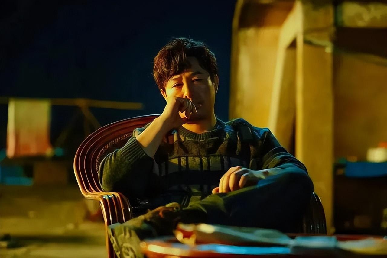 王一博|央媒怒批“绝望的文盲”上热搜,王一博演员生涯前途堪忧?