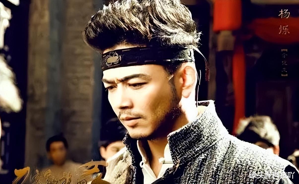 杨烁|演技再好，也救不了“自毁前程”的杨烁