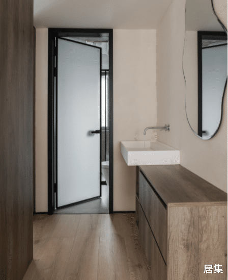 从自然的角度出发,用简约的色彩和纹理,装点出极具特色的家