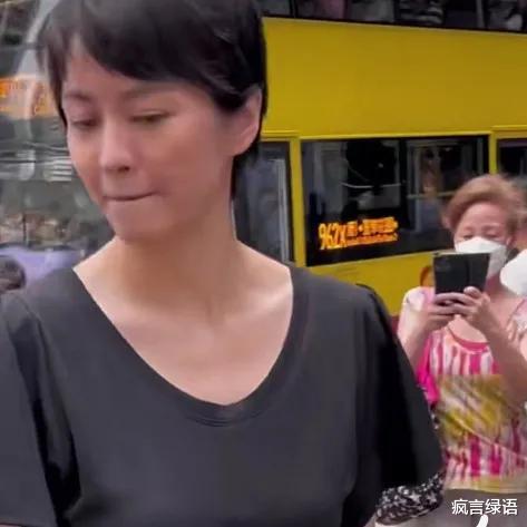 梁咏琪|梁咏琪拍摄MV不清场也不封路