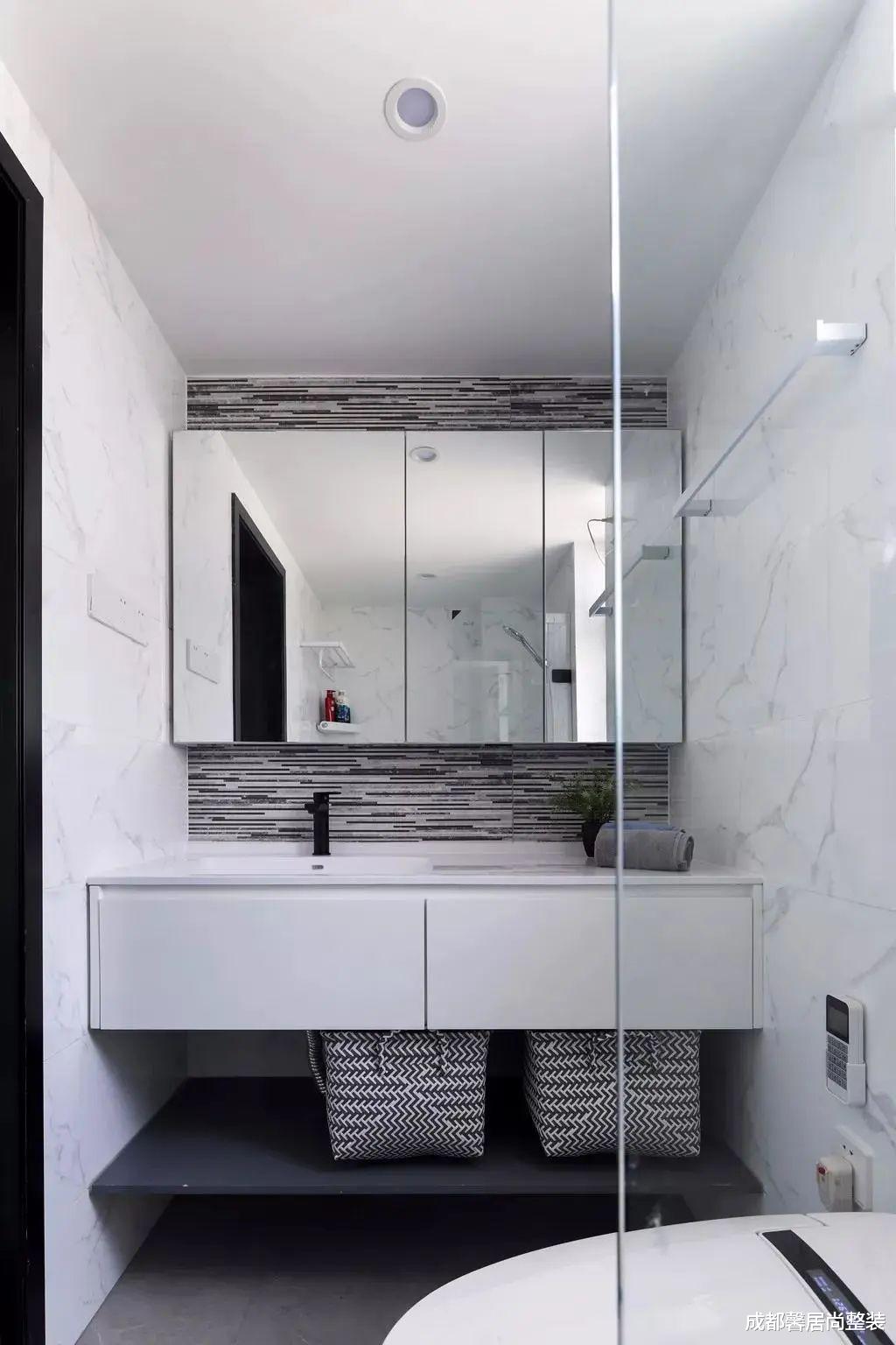 106㎡的复式大宅,以现代简洁为底,加入时尚的软装