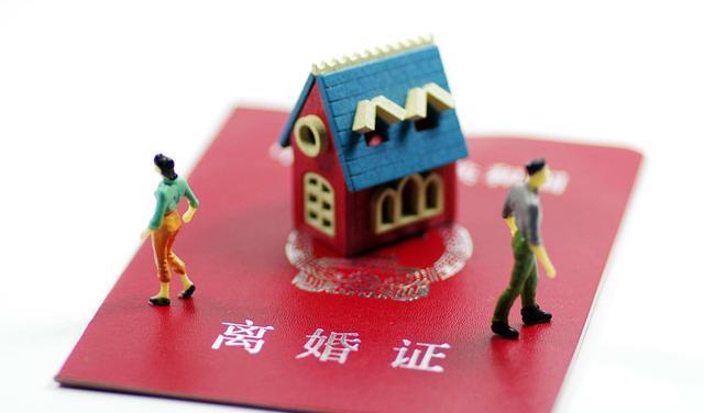 案例:女子和情夫毒死丈夫后,故技重施毒害情夫妻子,被群众举报