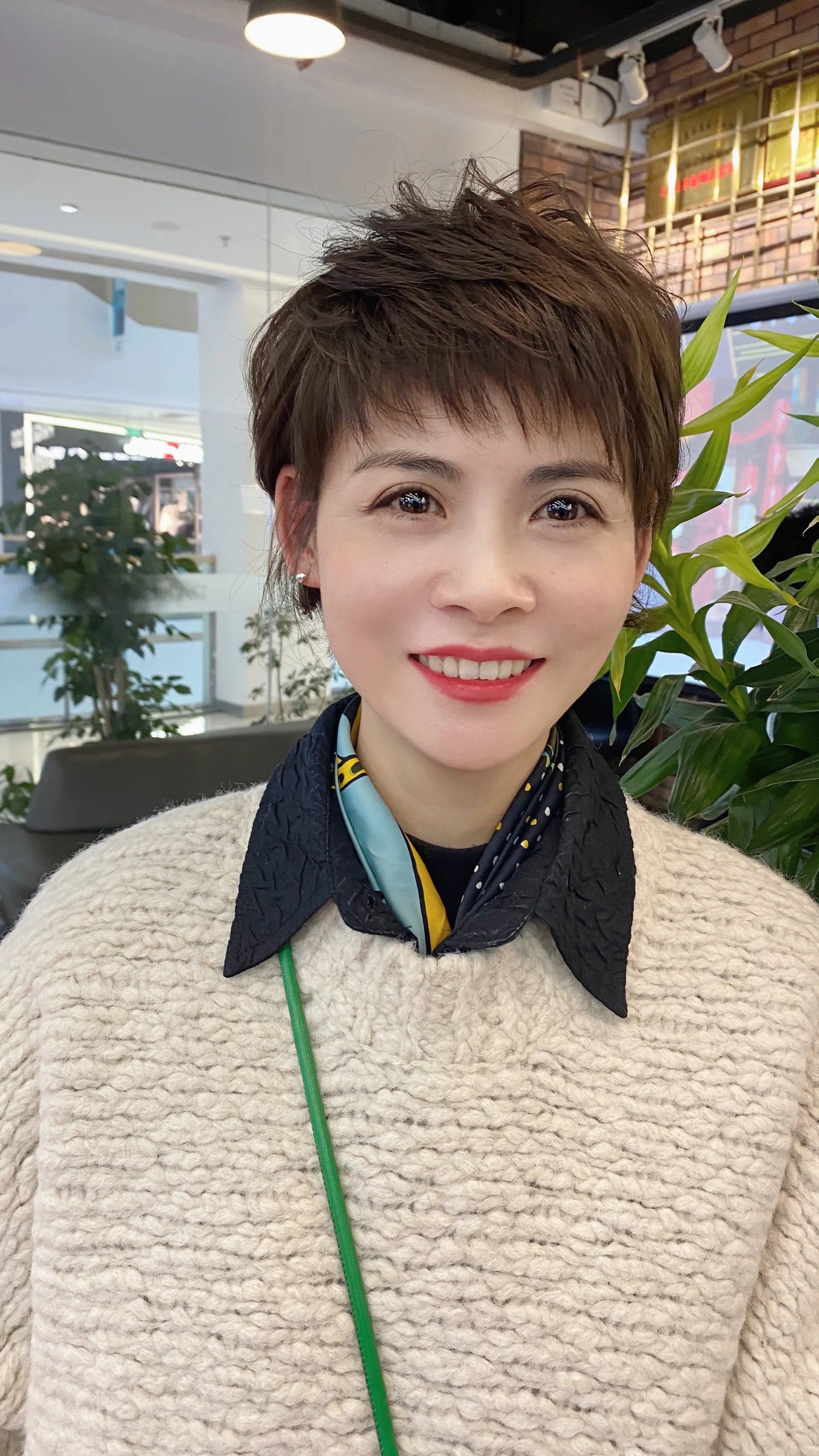 短发 天热剪短发最火，特别是这3种女性，剪完都很美