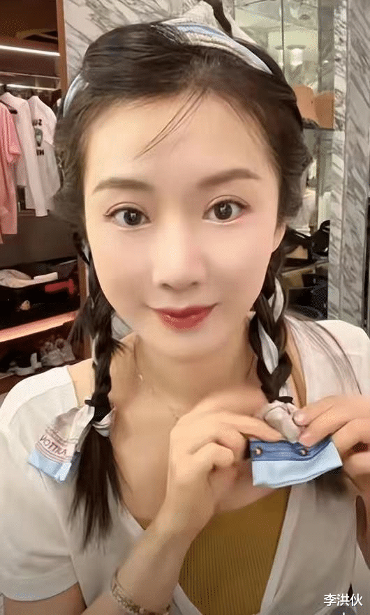 李念|李念近照神似林志玲被指整容,网友直言认不出,嫁入豪门如同隐退