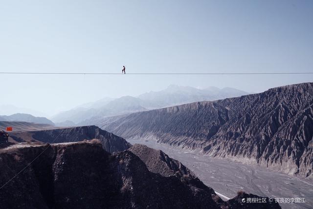 新疆维吾尔自治区|新疆壮美的大峡谷，每一个都是大自然的鬼斧神工
