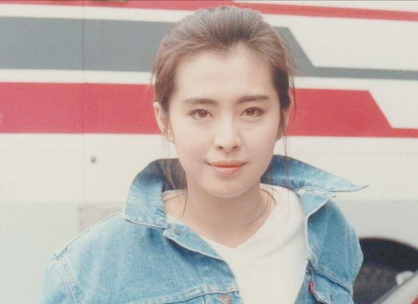 王祖贤|“天仙美人”的尴尬现状:年轻时倾国倾城,如今一个比一个脸僵