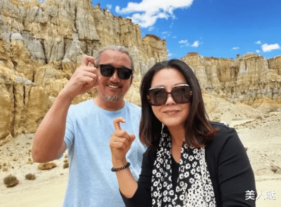 穿衣搭配 王茜华和导演老公罕见出游！她身材发福气质仍优雅，小1岁老公满头白发熬成爷爷辈