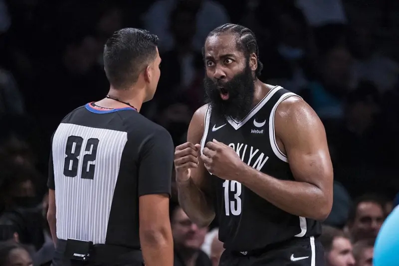 冰墩墩|哈登引起多大仇？NBA名记：联盟因为哈登将处罚消极比赛！