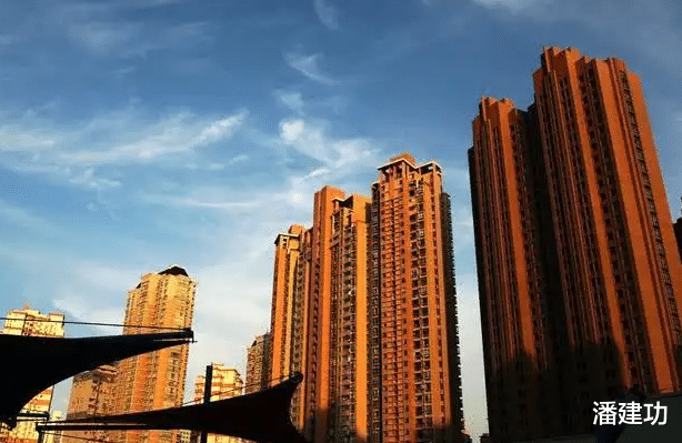 购房置业|县城买房不如租房，你花几十上百万买的房子，将来能卖得出去吗？