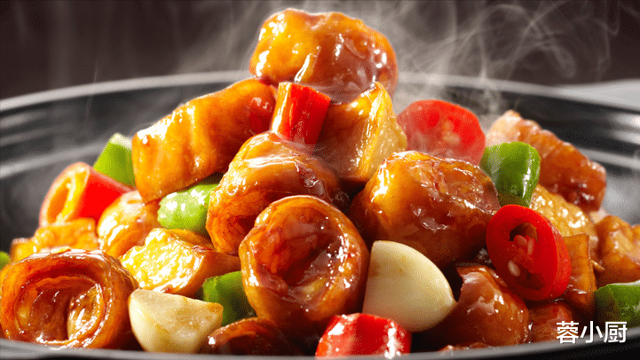 秋日进补要忌嘴,小心伤脾胃!提醒:少吃姜和桂圆,多吃6样才对