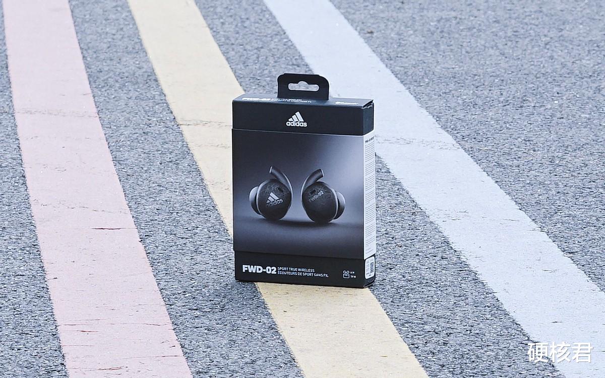 阿迪达斯|畅享无线，专为运动而生！adidas阿迪达斯FWD-02运动耳机测评！