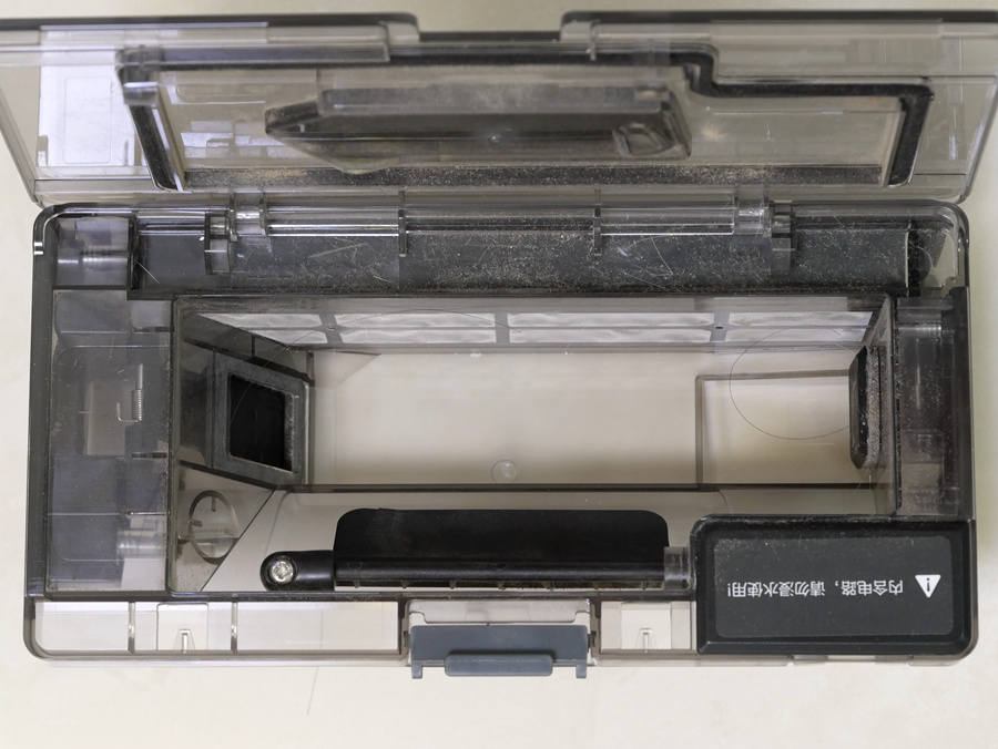 吸尘器|家清选择题:吸尘器×扫地机×洗地机,究竟谁无法替代?