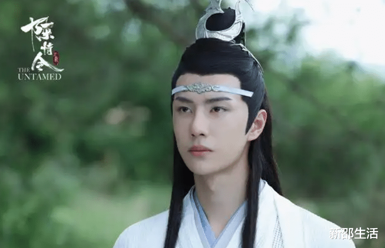 王一博|王一博再次被质疑整容，网友晒图对比，跟旧照相差太大