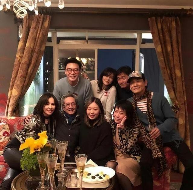 豪宅|刘嘉玲居住豪宅内景简朴,被赞有梁朝伟风格,他们坐拥十间豪宅