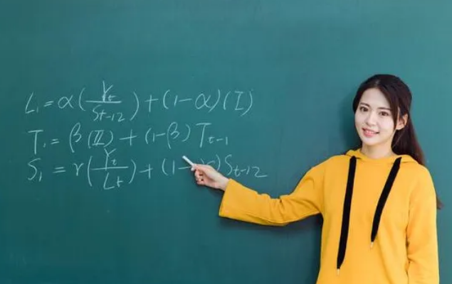 高校|受婆婆欢迎的儿媳职业排行，第一名成香饽饽，护士排第五