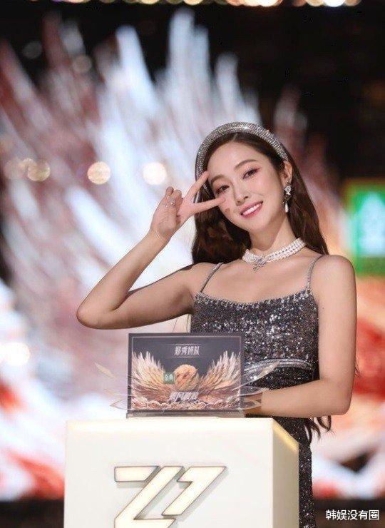 郑秀妍|Jessica郑秀妍晒《浪姐3》舞台美照，不逊于少女时代时期的“珍贵瞬间”