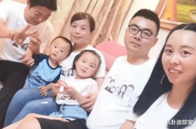 许敏|炫富?杜新枝变身美食博主,带万元琥珀吊坠,再遭网友犀利嘲讽