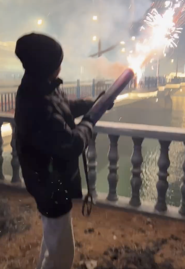 董洁|世纪大和解！潘粤明发文为14岁儿子庆生还艾特前妻，董洁转发回应