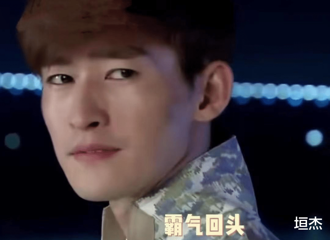 杨幂|假发假牙假皮肤，连屁股都是假的，这年头的明星只剩性别是真的了