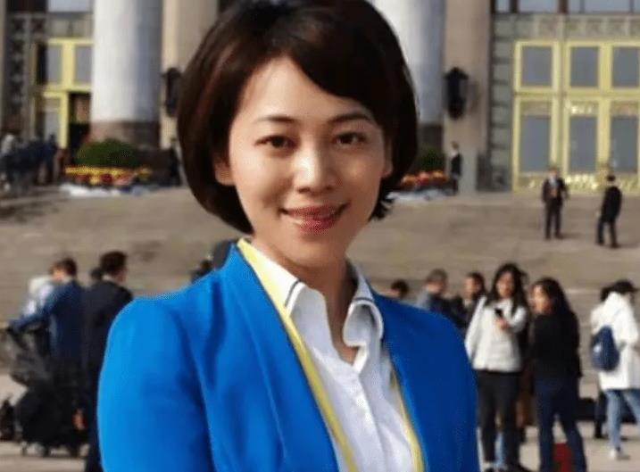 央视主播劳春燕：与丈夫分居16年，可她却说很幸福，这是为什么？