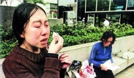 杨丽娟|为“梦中情人”刘德华，逼父亲卖肾、跳海自杀的杨丽娟，下场如何