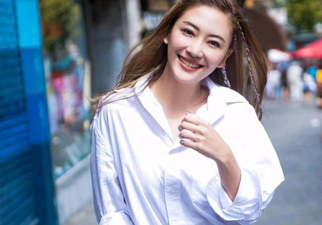 谢娜|《浪姐4》再爆新名单，谢娜带新人主持，依然还有好声音学员参加