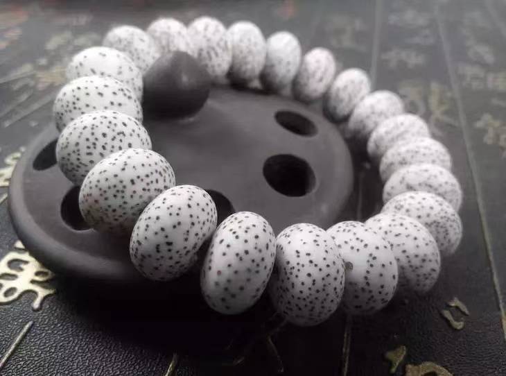 星月菩提|星月菩提常见珠形 苹果园 老型 直切 那款符合您的心意