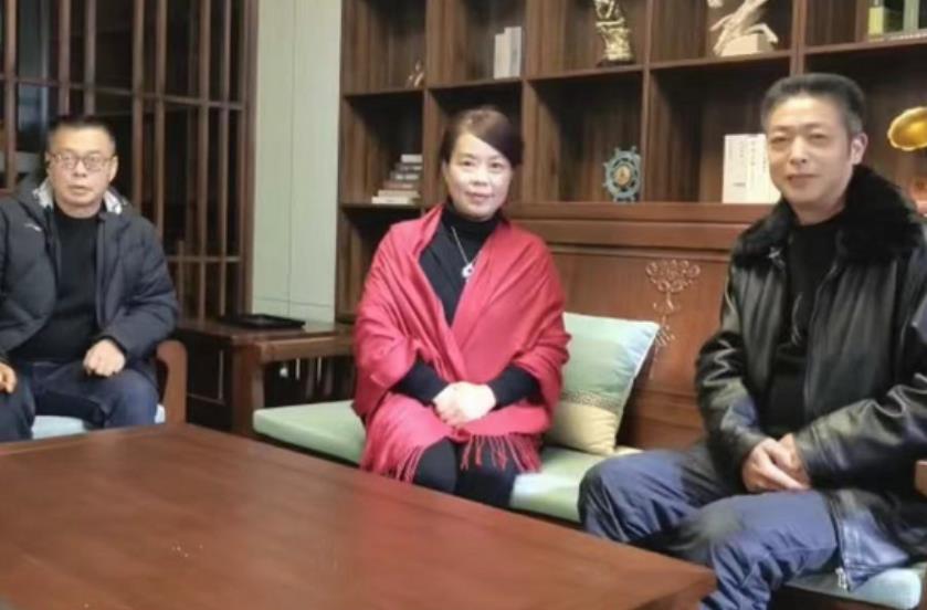 |田静与许家关系遭挑拨,姚家女儿首度表态,称任何挑拨都没用