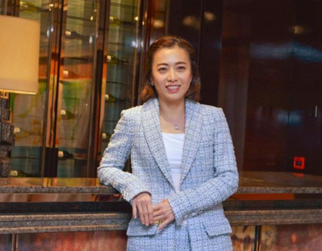 招聘|甘比举办华置暑期工招聘会，亲自面试应聘者，时薪最高可达500元