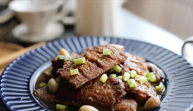 |2个浙江人穷游四川，路过成都点了4个菜，结账时确认3遍不敢相信