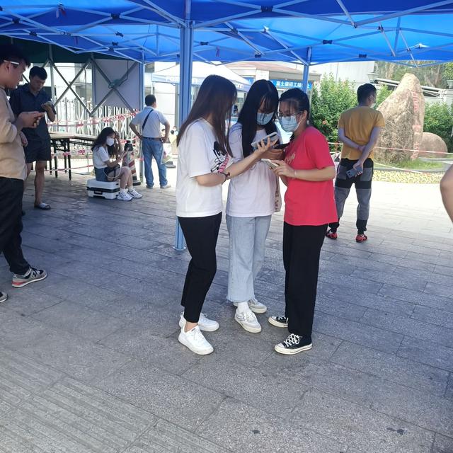 拥抱|中国要有100个华为就好了,但很可能出现第二个都难,为什么?