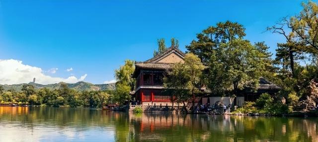 空调成摆设?中国夏天很凉快的3个城市,平均温度24度以下