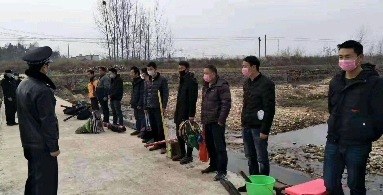 江苏省|疫情期间钓鱼被举报,江苏数钓鱼人河边被抓,举报人是某钓友老婆