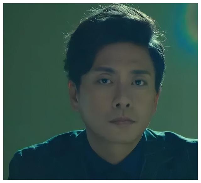 余星柏|《法证先锋5》迎来大结局，余星柏的小丑妆，暗示了什么？