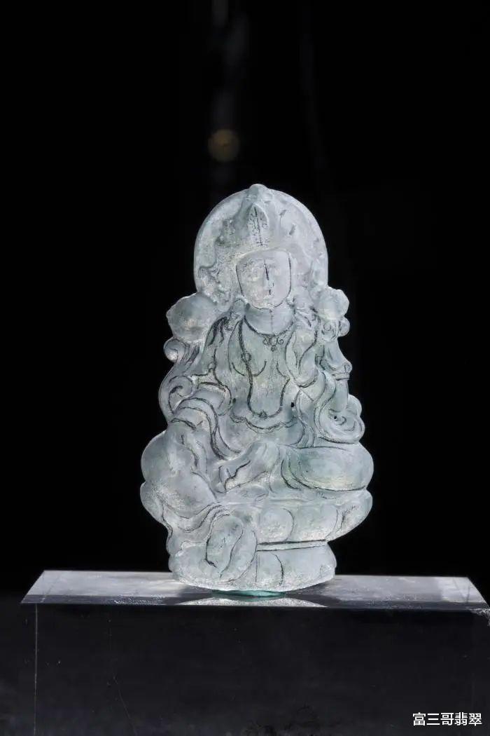 绿度母|玉赏 ▏翡翠玉雕艺术创作——《绿度母》