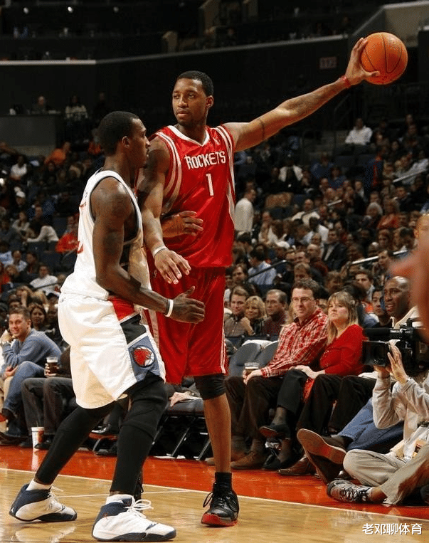 |NBA曾经风靡一时的单手抓球 为何现在几乎看不到了？