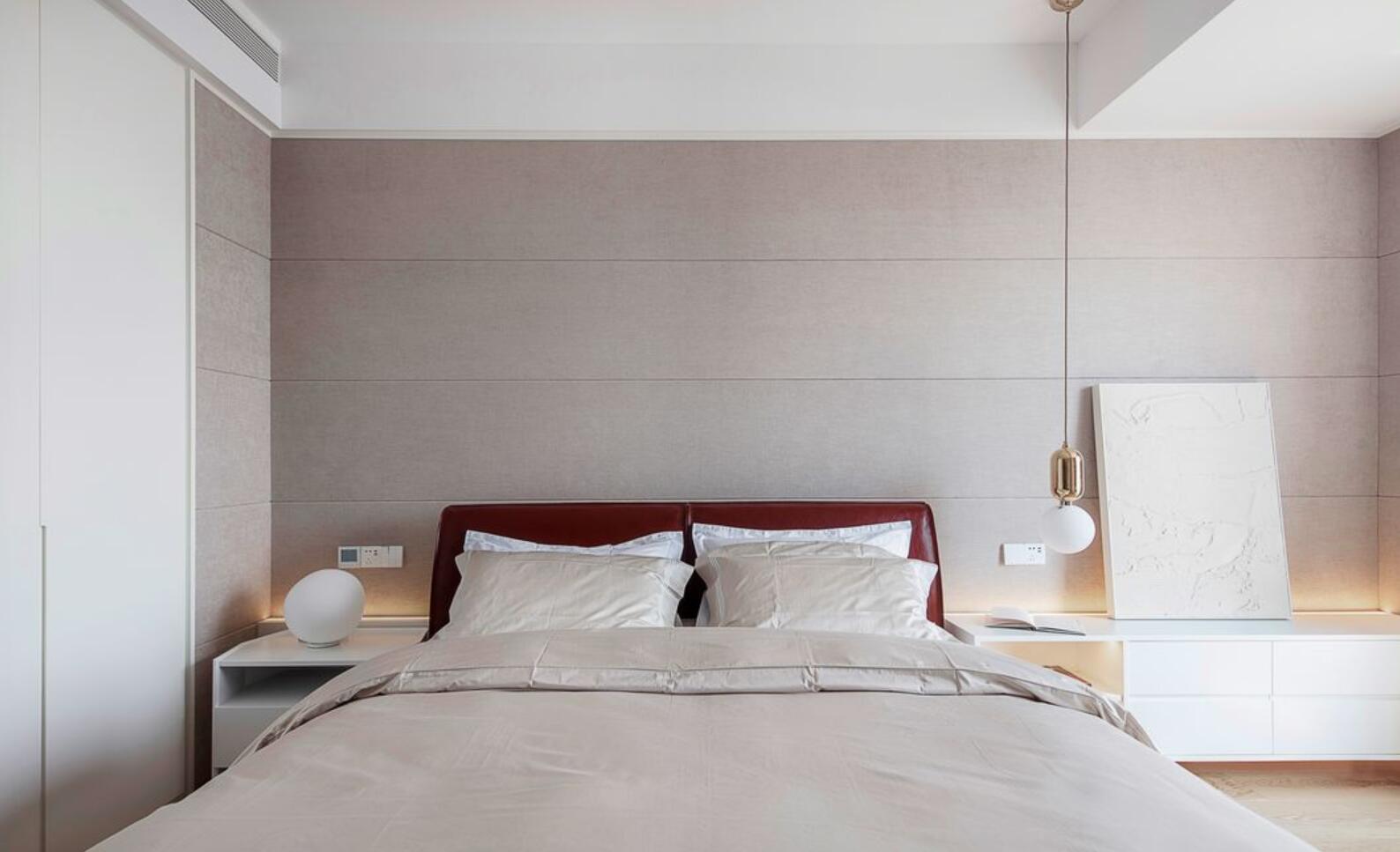 房子住久了才发现，最耐看的还是极简风，看她家客餐厅，太大气了