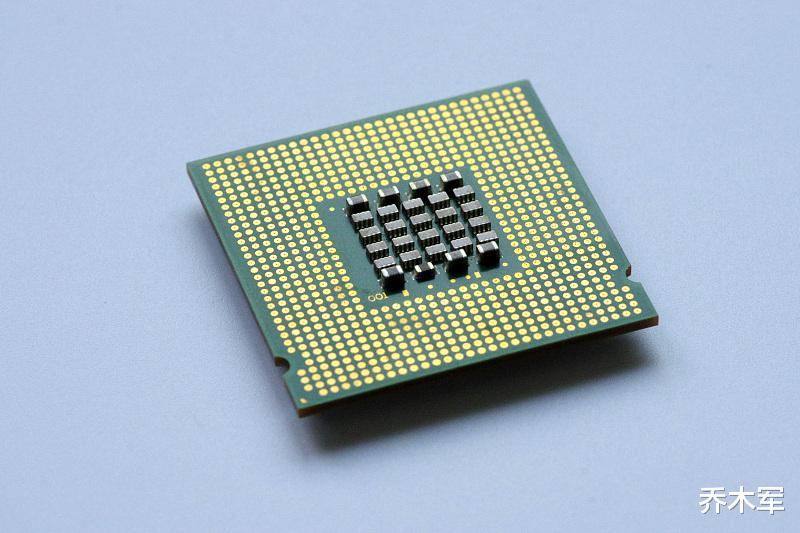 CPU|国产CPU出来了！阿里云倚天710Soc+5nm+128核，性能强