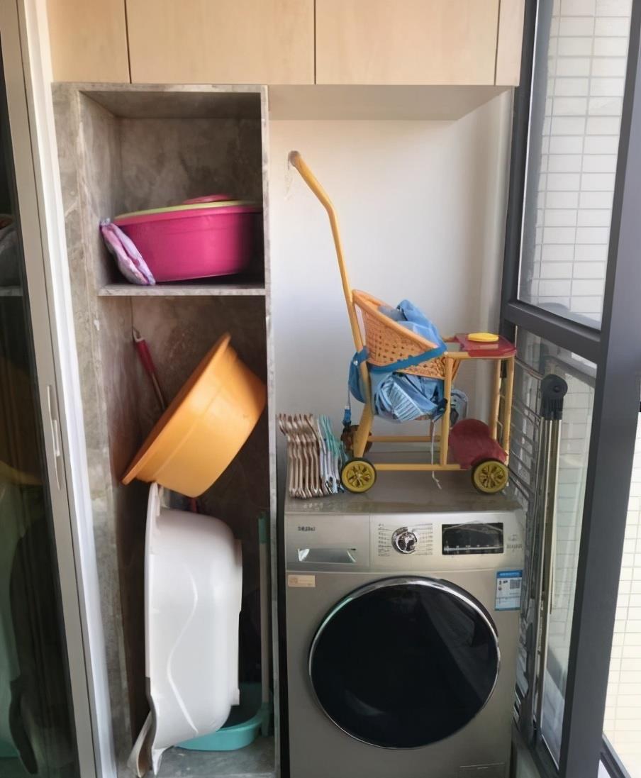 126㎡紧凑小四居,这样的原木风格很耐看,住10年都不过时