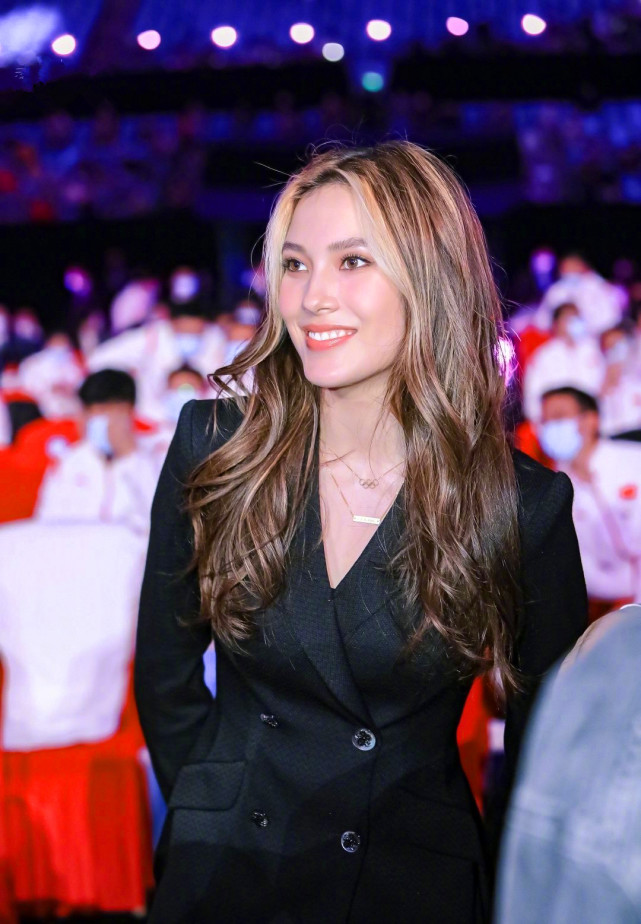 谷爱凌|谷爱凌要求删除接吻视频！男友已注销账号，背后或迫于资本压力